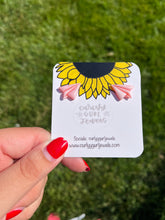 Load image into Gallery viewer, Paper Airplane Studs