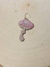 Load image into Gallery viewer, Daisy Core Collection