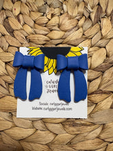 Load image into Gallery viewer, Big Bow Studs
